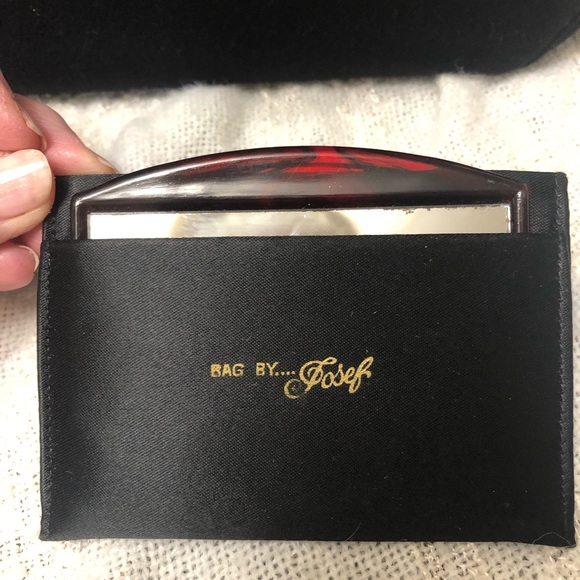 NWOT - VINTAGE ‘BAG by JOSEF’ Handbag - Picture 3 of 7